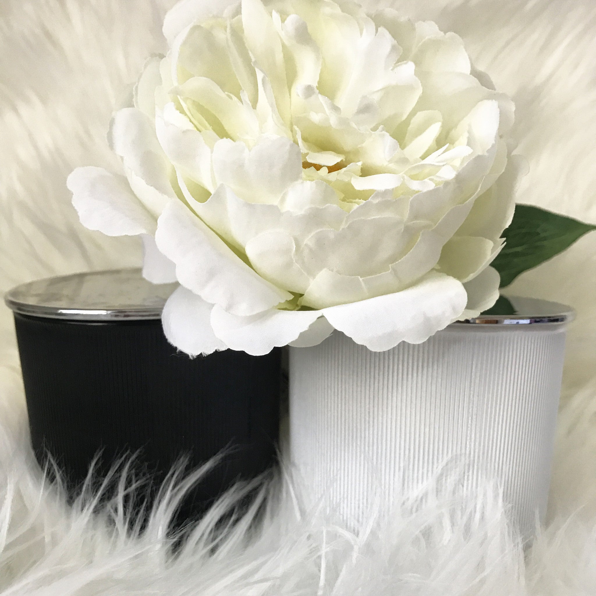 Ribbed Scented Soy Wax Candle - Candles - Opulenza Fragrances 